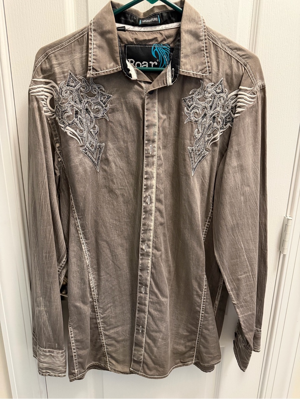 Roar Men's Taupe Gray Embroidered Button-Down Shirt